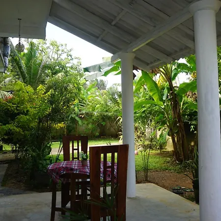 Tree House Villa Ahangama Extérieur photo